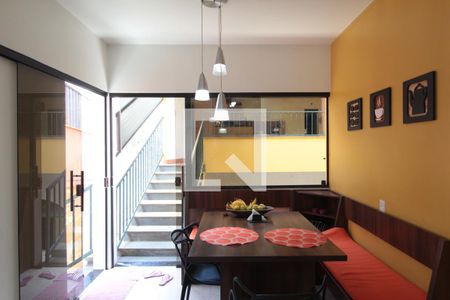 Casa à venda com 260m², 4 quartos e 3 vagasCozinha