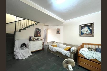 Sala de casa à venda com 3 quartos, 270m² em Parque Jabaquara, São Paulo