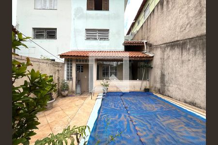 Casa à venda com 270m², 3 quartos e 2 vagas Casa à venda com 270m², 3 quartos e 2 vagasPiscina