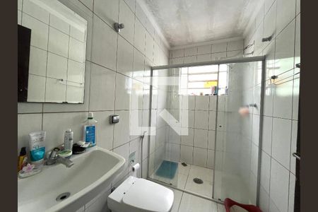 Casa à venda com 270m², 3 quartos e 2 vagas Casa à venda com 270m², 3 quartos e 2 vagasBanheiro