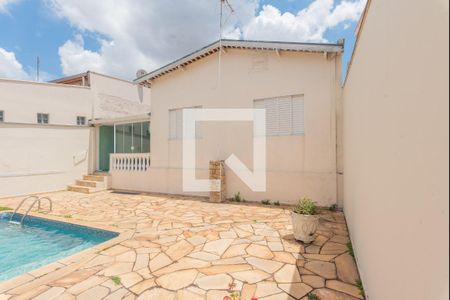 Casa à venda com 115m², 2 quartos e 2 vagasQuintal