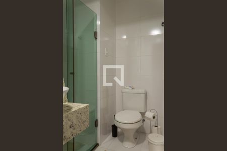 Casa à venda com 185m², 3 quartos e 4 vagasBanheiro 2