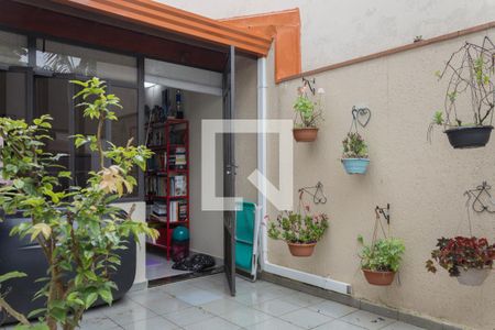 Casa à venda com 185m², 3 quartos e 4 vagasQuintal