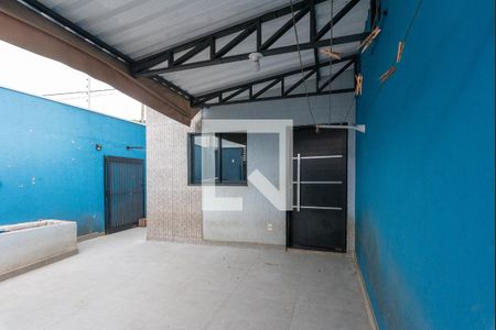 Casa para alugar com 135m², 2 quartos e 3 vagas Casa para alugar com 135m², 2 quartos e 3 vagasGaragem