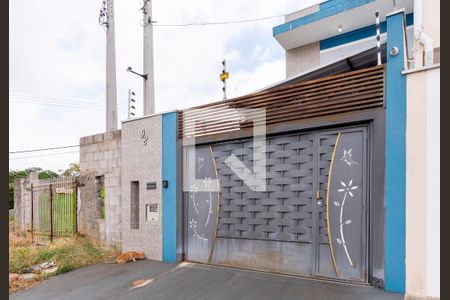 Casa para alugar com 135m², 2 quartos e 3 vagas Casa para alugar com 135m², 2 quartos e 3 vagasFachada 1