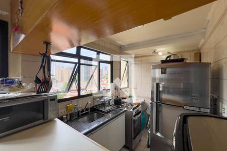 Apartamento à venda com 40m², 1 quarto e 1 vaga Apartamento à venda com 40m², 1 quarto e 1 vagaCozinha e área de serviço