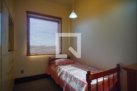 Apartamento à venda com 384m², 4 quartos e 2 vagasQuarto de Serviço