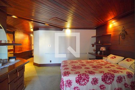 Apartamento à venda com 384m², 4 quartos e 2 vagasSuíte