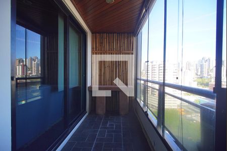 Apartamento à venda com 384m², 4 quartos e 2 vagasVaranda