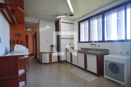 Apartamento à venda com 384m², 4 quartos e 2 vagasCozinha