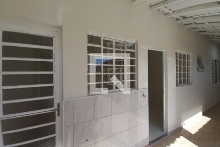 Casa à venda com 50m², 1 quarto e 3 vagas Casa à venda com 50m², 1 quarto e 3 vagasFachada do Prédio