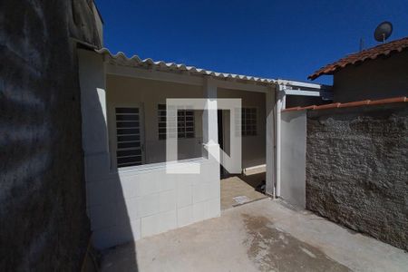 Casa à venda com 50m², 1 quarto e 3 vagas Casa à venda com 50m², 1 quarto e 3 vagasFachada do Prédio