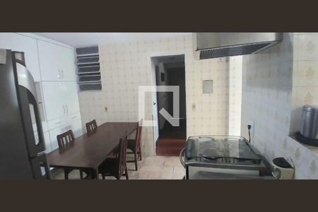 Casa à venda com 3 quartos, 122m² em Brás de Pina, Rio de Janeiro