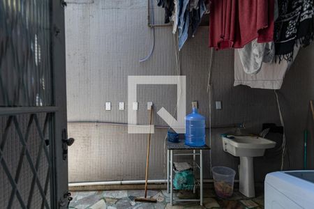 Casa à venda com 200m², 5 quartos e 2 vagasÁrea de Serviço