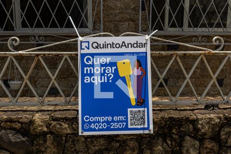 Casa à venda com 200m², 5 quartos e 2 vagasFachada Placa