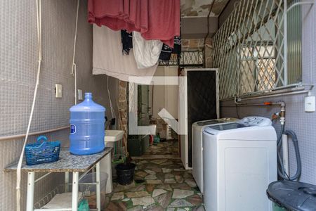 Casa à venda com 200m², 5 quartos e 2 vagasÁrea de Serviço