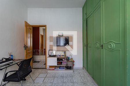 Casa à venda com 200m², 5 quartos e 2 vagasQuarto 3