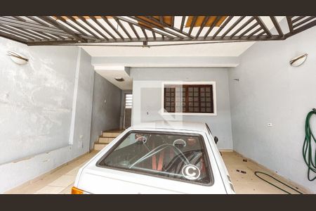 Casa à venda com 110m², 4 quartos e 2 vagasGaragem