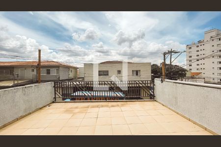 Casa à venda com 110m², 4 quartos e 2 vagasVaranda