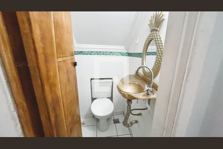 Casa à venda com 110m², 4 quartos e 2 vagasLavabo