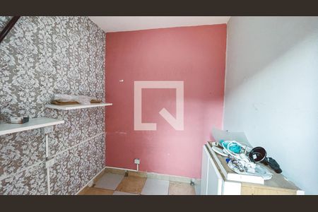 Casa à venda com 110m², 4 quartos e 2 vagasQuarto de Serviço