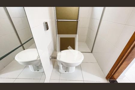 Casa à venda com 110m², 4 quartos e 2 vagasBanheiro da Suíte