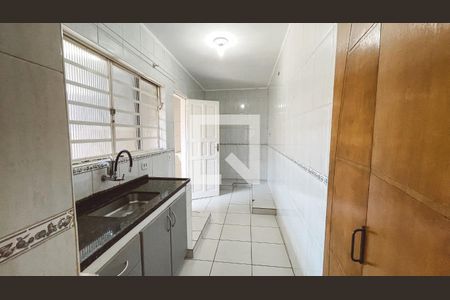Casa à venda com 110m², 4 quartos e 2 vagasCozinha