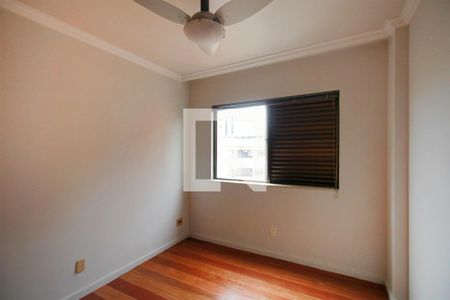 Apartamento à venda com 160m², 4 quartos e 2 vagasQuarto 2