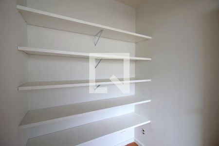 Apartamento à venda com 160m², 4 quartos e 2 vagasQuarto de Serviço