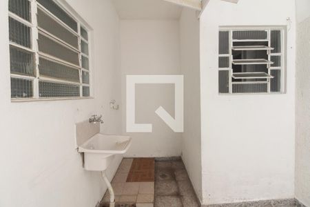 Casa de condomínio para alugar com 70m², 2 quartos e sem vaga Casa de condomínio para alugar com 70m², 2 quartos e sem vagaÁrea de Serviço
