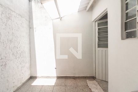 Casa de condomínio para alugar com 70m², 2 quartos e sem vaga Casa de condomínio para alugar com 70m², 2 quartos e sem vagaÁrea de Serviço