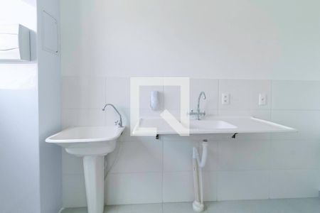 Apartamento à venda com 46m², 2 quartos e 1 vaga Apartamento à venda com 46m², 2 quartos e 1 vagaCozinha e Área de Serviço