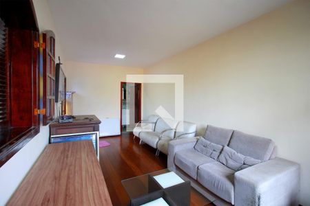 Casa à venda com 370m², 3 quartos e 7 vagasSuite 3