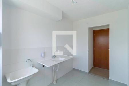 Apartamento à venda com 47m², 2 quartos e 1 vaga Apartamento à venda com 47m², 2 quartos e 1 vagaCozinha e Área de Serviço