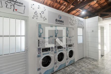 Apartamento à venda com 52m², 2 quartos e 1 vaga Apartamento à venda com 52m², 2 quartos e 1 vagaLavanderia