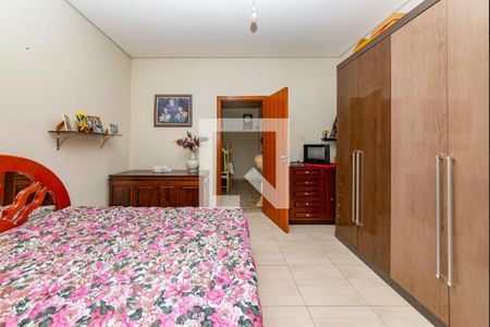 Casa à venda com 280m², 5 quartos e 1 vaga Casa à venda com 280m², 5 quartos e 1 vagaQuarto 2