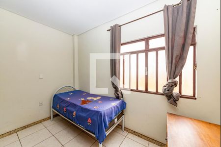 Casa à venda com 280m², 5 quartos e 1 vaga Casa à venda com 280m², 5 quartos e 1 vagaQuarto 4