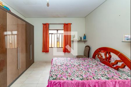 Casa à venda com 280m², 5 quartos e 1 vaga Casa à venda com 280m², 5 quartos e 1 vagaQuarto 2