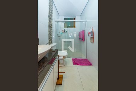 Casa à venda com 280m², 5 quartos e 1 vaga Casa à venda com 280m², 5 quartos e 1 vagaBanheiro Social 1