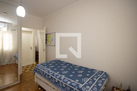 Casa à venda com 298m², 5 quartos e 7 vagas Casa à venda com 298m², 5 quartos e 7 vagasQuarto 3