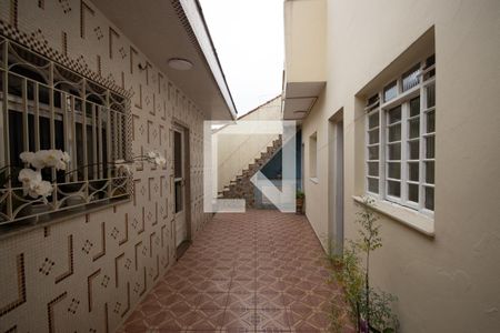 Casa à venda com 298m², 5 quartos e 7 vagas Casa à venda com 298m², 5 quartos e 7 vagasQuintal