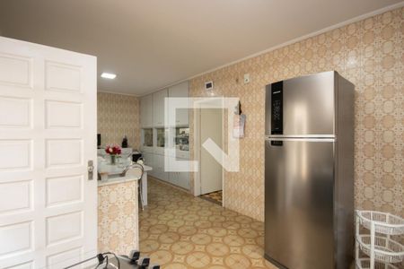 Casa à venda com 298m², 5 quartos e 7 vagas Casa à venda com 298m², 5 quartos e 7 vagasCozinha