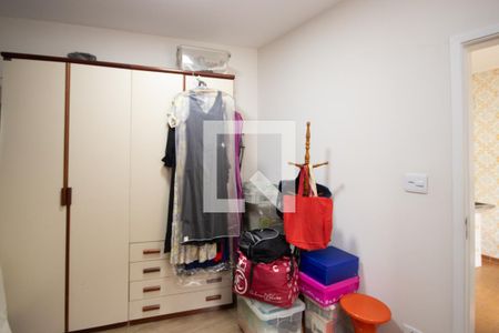 Casa à venda com 298m², 5 quartos e 7 vagas Casa à venda com 298m², 5 quartos e 7 vagasQuarto 4 Edicula