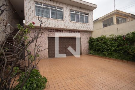 Casa à venda com 298m², 5 quartos e 7 vagas Casa à venda com 298m², 5 quartos e 7 vagasGaragem