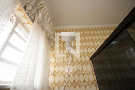 Casa à venda com 298m², 5 quartos e 7 vagas Casa à venda com 298m², 5 quartos e 7 vagasBanheiro da Suíte