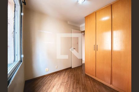 Apartamento à venda com 117m², 4 quartos e 3 vagasQuarto 4