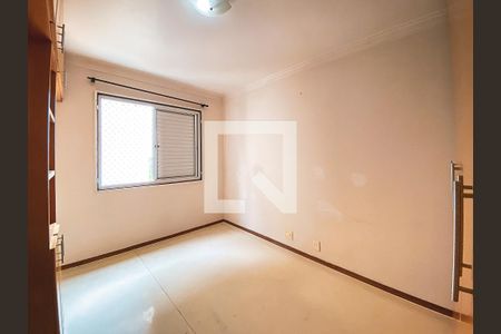 Apartamento à venda com 117m², 4 quartos e 3 vagasQuarto 4