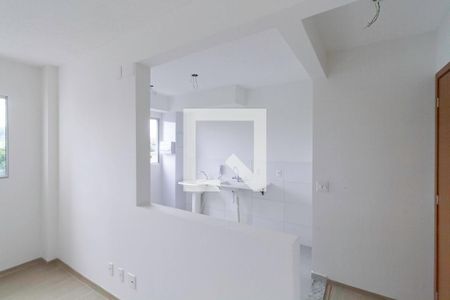 Apartamento à venda com 47m², 2 quartos e 1 vaga Apartamento à venda com 47m², 2 quartos e 1 vagaCozinha e Área de Serviço