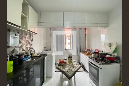 Apartamento à venda com 71m², 3 quartos e 1 vagaCozinha e Área de Serviço