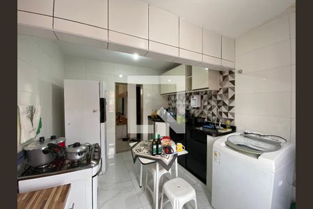 Apartamento à venda com 71m², 3 quartos e 1 vagaCozinha e Área de Serviço